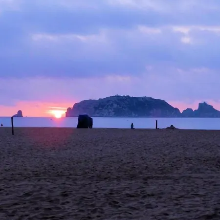 公寓 In Costa Brava Near Sandy *